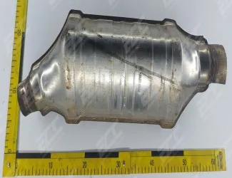 Katalyzátor 2248935