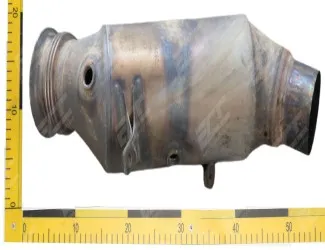 Katalyzátor 7599198