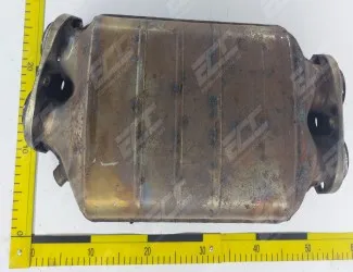 Katalyzátor 7793773