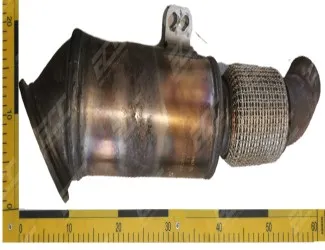 Katalyzátor 8629908