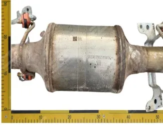 Katalyzátor 1393940080