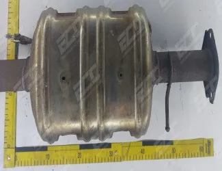 Katalyzátor 8V41-5H250-AD