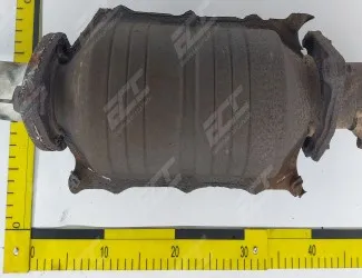 Katalyzátor 10+10 strips on the cover / 3+3 directly on the catalytic converter