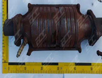 Katalyzátor Honda 7+8 strips on cover / 3+4 directly on catalyst (with probe) - 2