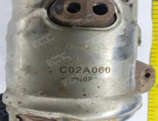 Katalyzátor Hyundai / Kia C02A060 - 4