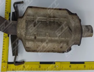 Katalyzátor Mazda B383 - 2