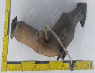 Katalyzátor Nissan .From 350Z witout code - 2