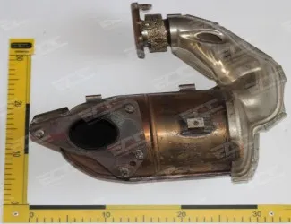 Katalyzátor H8201370323 / 114410467000