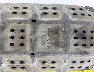 Katalyzátor Suzuki 65D-C02 - 4