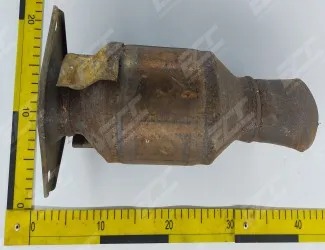 Katalyzátor Toyota GM8 - 2