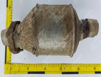 Katalyzátor 074 131 701 C