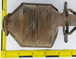 Katalyzátor VW 4A0 131 701 E / 443 178 - 2