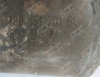 Katalyzátor VW 4B0 131 701 BL/8D0 178 AA - 3