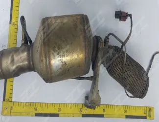 Katalyzátor 4F0 131 701 BM / 4F0 178 AA