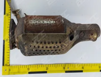 Katalyzátor VW 533 131 701 B - 2