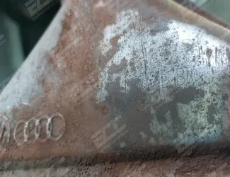 Katalyzátor VW 8D0 131 701 BM / 8D0 178 N - 4