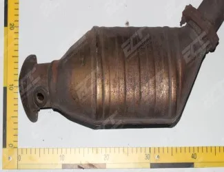 Katalyzátor 8D0 178 A