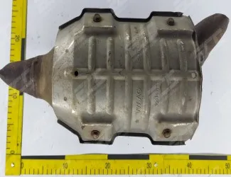 Katalyzátor 8D0 253 753 F