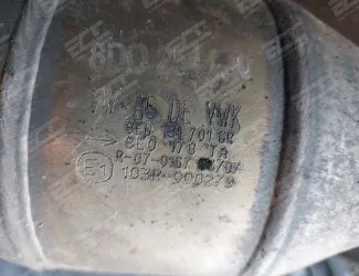 Katalyzátor VW 8E0 178 TA / 8E0 131 701 GR - 3